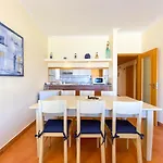 Casa Marina - Apartamento Com Piscina Junto Da Marina De Апартаменты Лагуш