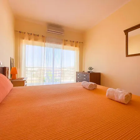 Casa Marina - Apartamento Com Piscina Junto Da Marina De