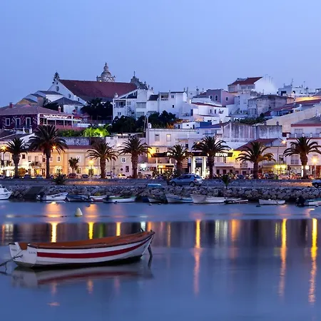 Apartment Casa Marina - Apartamento Com Piscina Junto Da Marina De Lagos