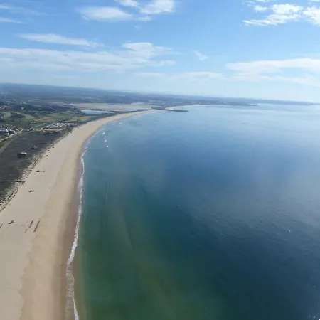Casa Marina - Apartamento Com Piscina Junto Da Marina De *
