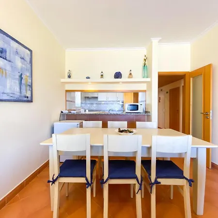 Casa Marina - Apartamento Com Piscina Junto Da Marina De 아파트 라고스