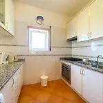 Casa Marina - Apartamento Com Piscina Junto Da Marina De * 拉哥斯